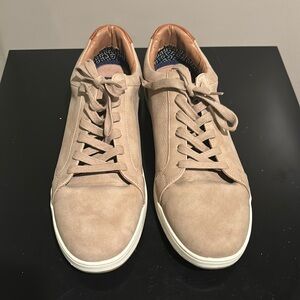 Men’s Madden Size 12 taupe shoes